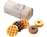 サニー・ハニー・ガーデン Waffle ＆ Baumkuchen（LUXAUS）